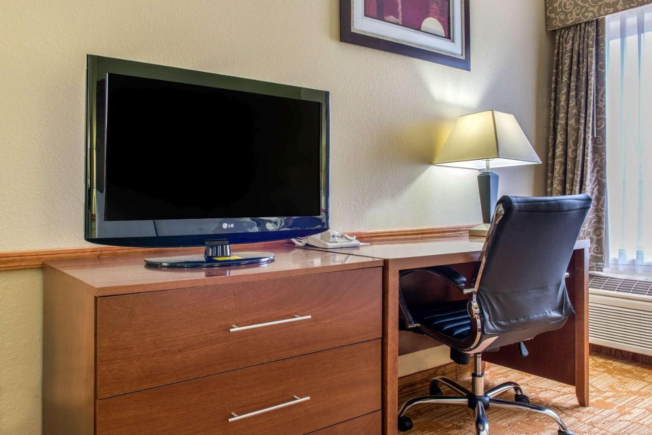 Quality Inn Jacksonville Near I-72 South Jacksonville Dış mekan fotoğraf
