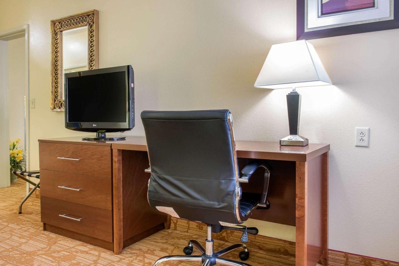 Quality Inn Jacksonville Near I-72 South Jacksonville Dış mekan fotoğraf