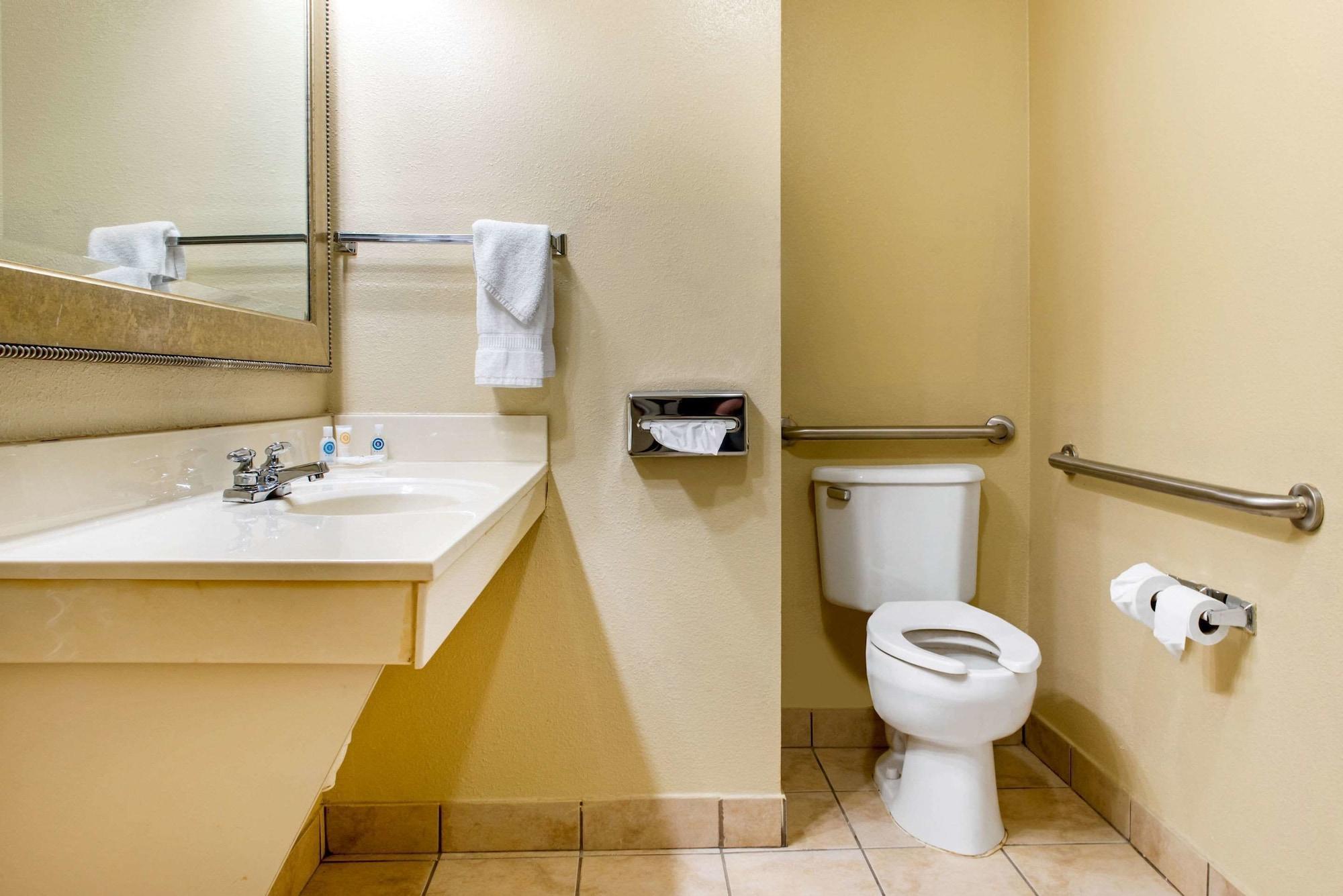 Quality Inn Jacksonville Near I-72 South Jacksonville Dış mekan fotoğraf