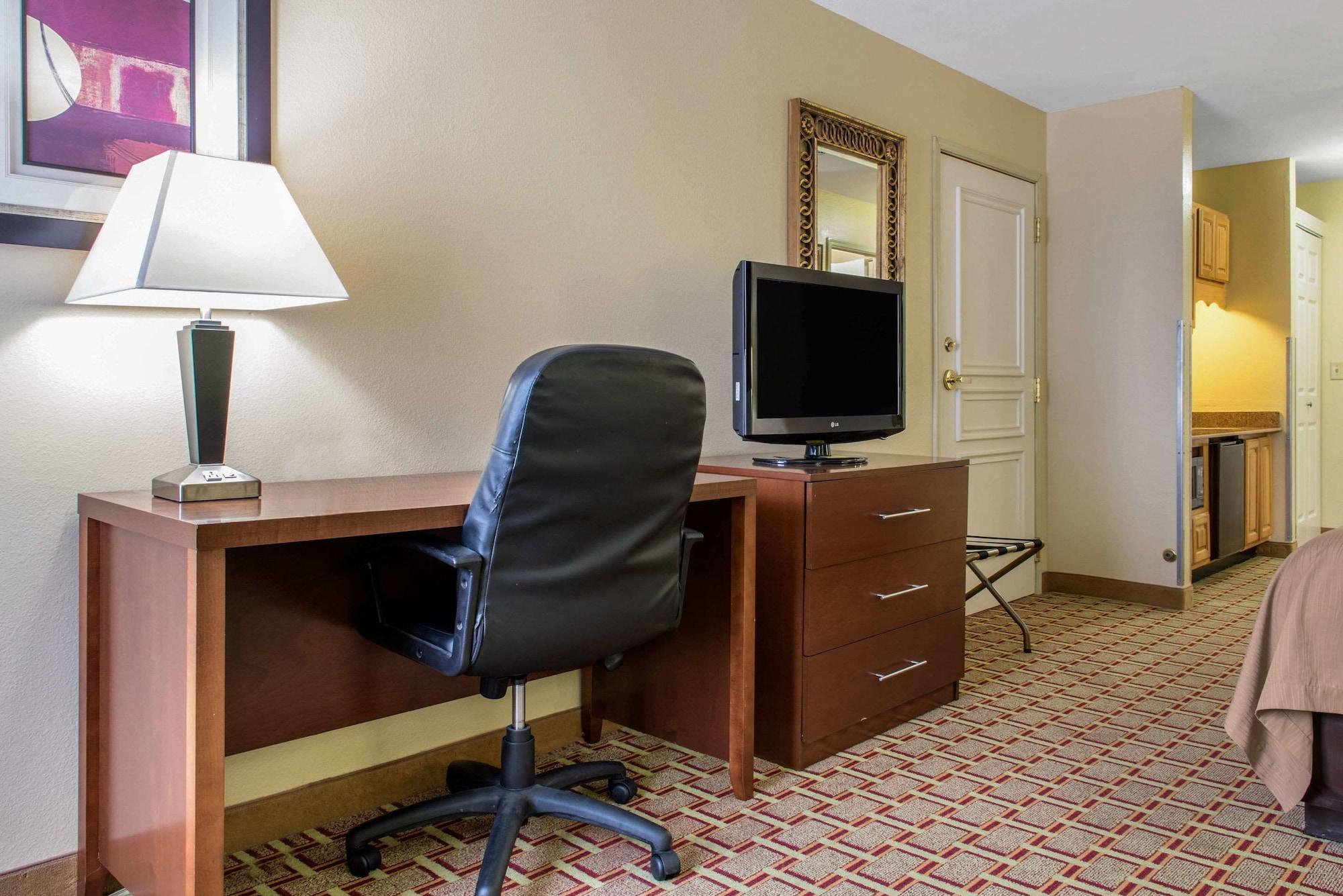 Quality Inn Jacksonville Near I-72 South Jacksonville Dış mekan fotoğraf
