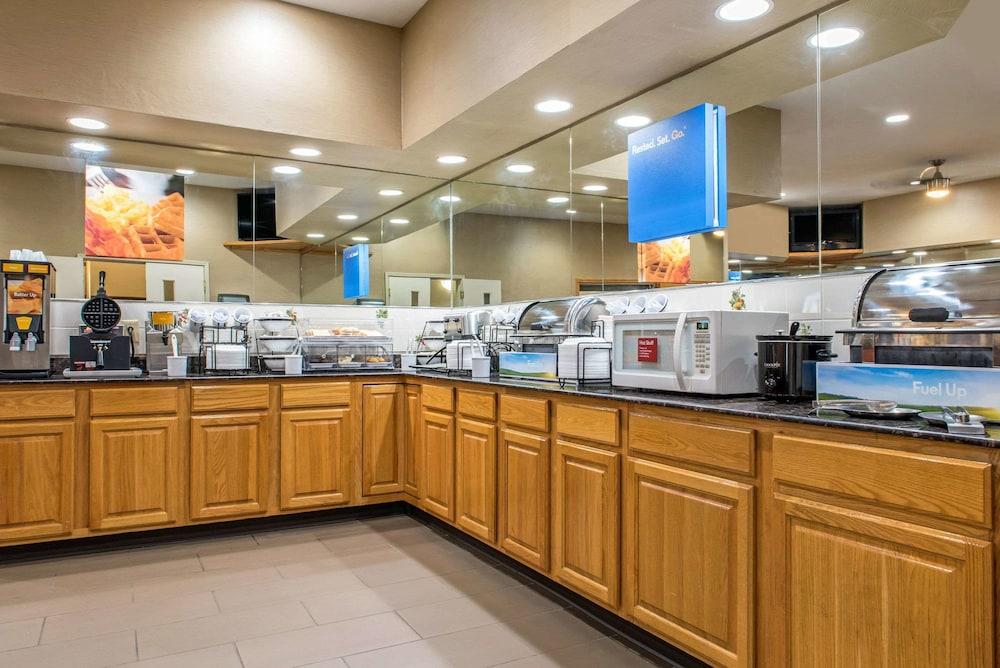 Quality Inn Jacksonville Near I-72 South Jacksonville Dış mekan fotoğraf